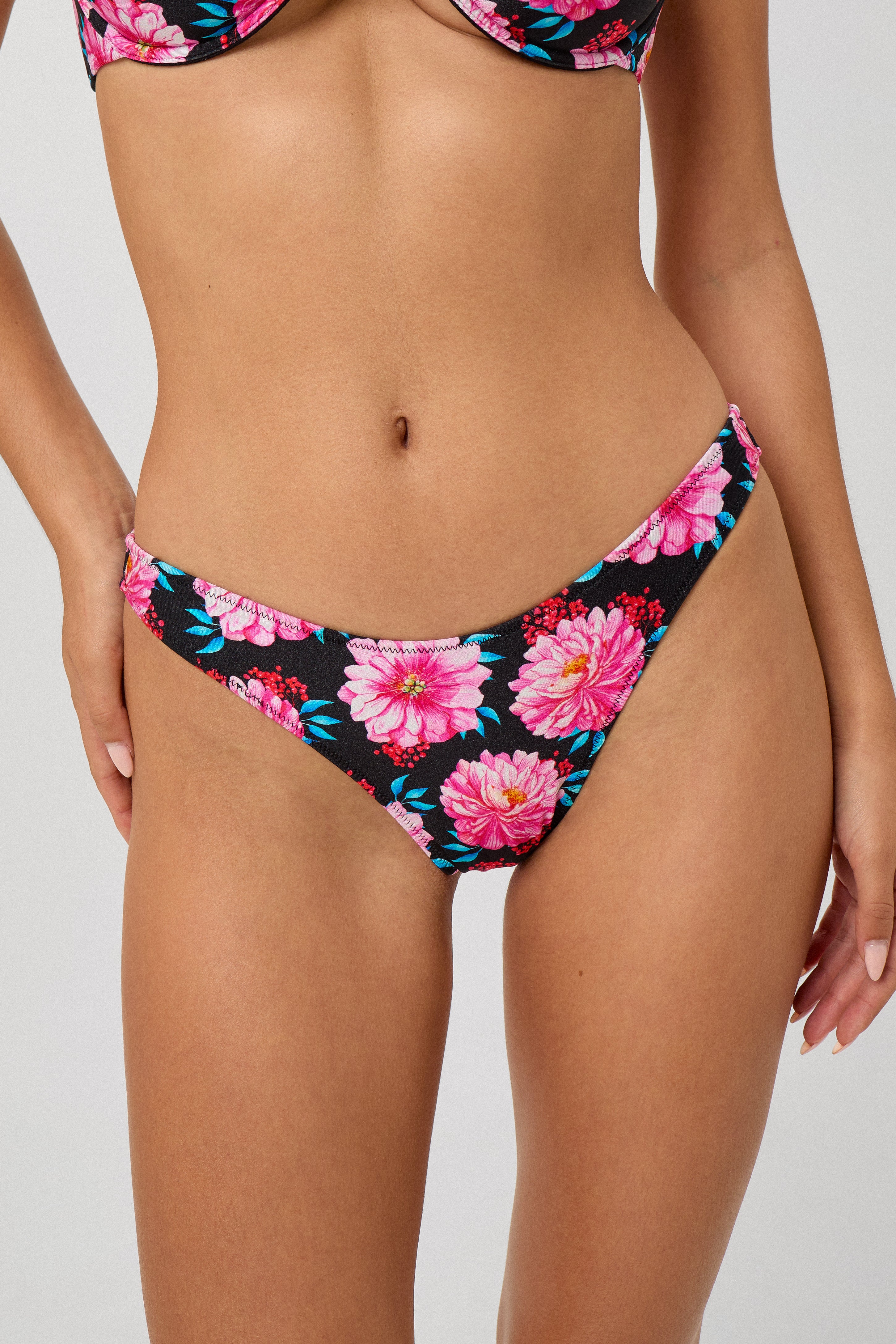 Lola Bottom (Fiore)