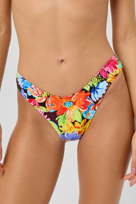 Inez Bottom (Bouquet)